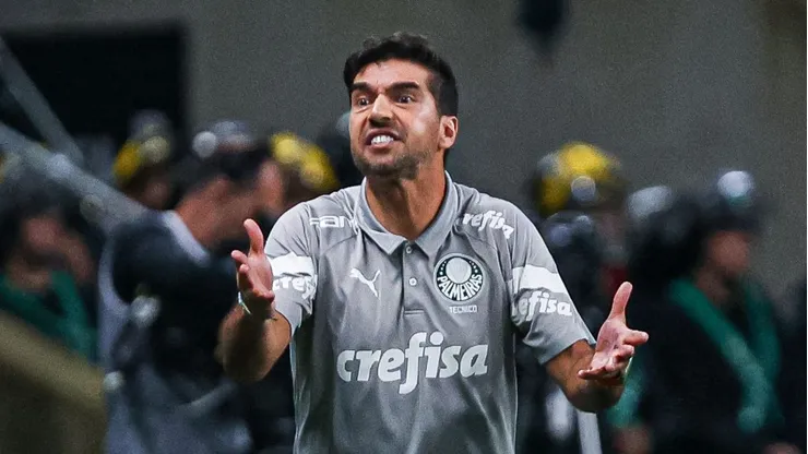 Abel Ferreira reclamou muito da arbitragem