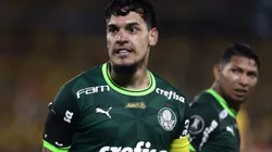 COISA DE LOUCO! Gómez faz pedido surpreendente em campo no jogo do Palmeiras - Foto: Franklin Jacome/Getty Images