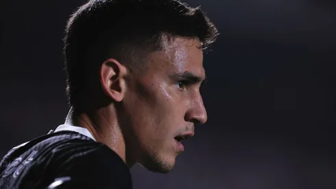 Foto: Ettore Chiereguini/AGIF - Rojas deverá ser titular contra o Botafogo