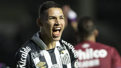 Foto: Jorge Rodrigues/AGIF - Deivid Washington já deixou o Santos