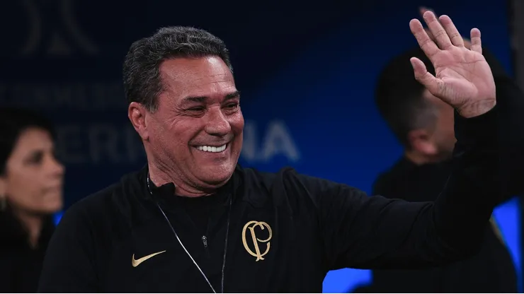 Foto: Ettore Chiereguini/AGIF - Luxemburgo pode acabar em rival do Corinthians.