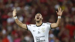 FEZ GOL E… Renovação de Giuliano volta a pauta do Corinthians com definição - Foto: Wagner Meier/Getty Images