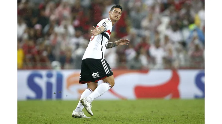 Com James titular, São Paulo vai bem modificado para pegar Fortaleza - Foto: Wagner Meier/Getty Images