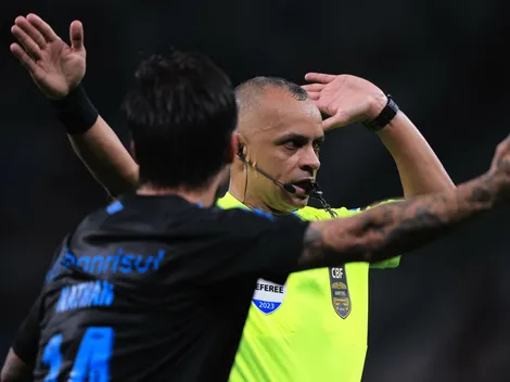Pênalti é IGNORADO pelo VAR e Renato 'vaza' explicação de Wilton