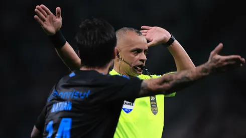 Foto: Ettore Chiereguini/AGIF - Wilton Pereira Sampaio gerou polêmica.