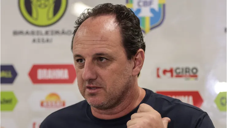 PR - CURITIBA - 14/09/2023 - BRASILEIRO A 2023, CORITIBA X BAHIA - Rogerio Ceni tecnico do Bahia durante entrevista antes da partida contra o Coritiba no estadio Couto Pereira pelo campeonato Brasileiro A 2023. Foto: Robson Mafra/AGIF