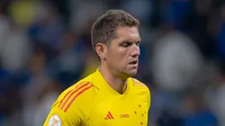 MG - BELO HORIZONTE - 21/06/2023 - BRASILEIRO A 2023, CRUZEIRO X FORTALEZA - Rafael Cabral goleiro do Cruzeiro durante partida contra o Fortaleza no estadio Mineirao pelo campeonato BRASILEIRO A 2023. Foto: Alessandra Torres/AGIF