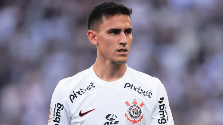Foto: Ettore Chiereguini/AGIF - Rojas é meio-campista do Corinthians
