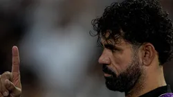 RJ - RIO DE JANEIRO - 23/08/2023 - COPA SUL-AMERICANA 2023, BOTAFOGO X DEFENSA Y JUSTICIA - Diego Costa jogador do Botafogo durante aquecimento antes da partida contra o Defensa y Justicia no estadio Engenhao pelo campeonato Copa Sul-Americana 2023. Foto: Thiago Ribeiro/AGIF