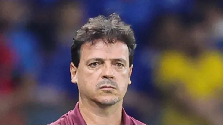 MG - BELO HORIZONTE - 10/05/2023 - BRASILEIRO A 2023, CRUZEIRO X FLUMINENSE - Fernando Diniz tecnico do Fluminense durante partida contra o Cruzeiro no estadio Mineirao pelo campeonato BRASILEIRO A 2023. Foto: Gilson Junio/AGIF