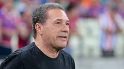 CE - FORTALEZA - 14/09/2023 - BRASILEIRO A 2023, FORTALEZA X CORINTHIANS - Luxemburgo tecnico do Corinthians durante partida contra o Fortaleza no estadio Arena Castelao pelo campeonato Brasileiro A 2023. Foto: Lucas Emanuel/AGIF