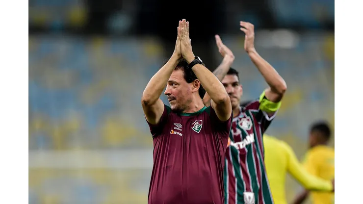Foto: Thiago Ribeiro/AGIF- Fernando Diniz foi elogiado por ex-jogador