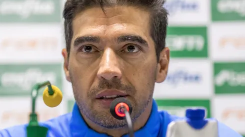 PR - Curitiba - 25/10/2022 - BRASILEIRO A 2022, ATHLETICO PR X PALMEIRAS - Abel Ferreira tecnico do Palmeiras durante entrevista coletiva apos a partida contra o Athletico-PR no estadio Arena da Baixada pelo campeonato Brasileiro A 2022. Foto: Robson Mafra/AGIF