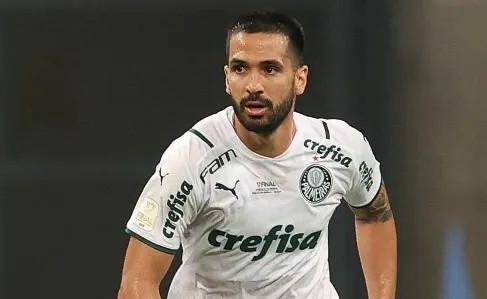 Luan, zagueiro do Palmeiras - Foto: Divulgação/Getty Images