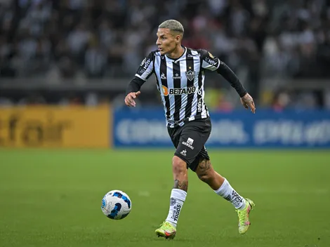 “Poderia tentar, melhor que Arana”; Lateral ganha ‘clamor’ no Palmeiras