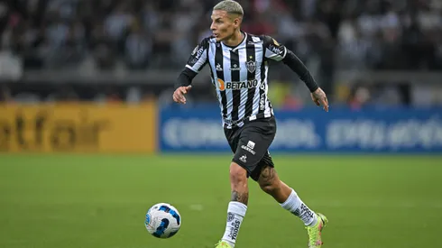 “Poderia tentar, melhor que Arana”; Lateral ganha ‘clamor’ no Palmeiras - Foto: Pedro Vilela/Getty Images