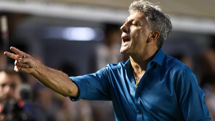 Foto: Fernanda Luz/AGIF - Renato: técnico mandou recado nos bastidores do Grêmio