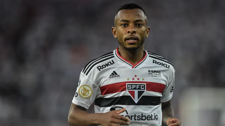 RJ - Rio de Janeiro - 16/06/2022 - BRASILEIRO A 2022, BOTAFOGO X SAO PAULO - Wellington jogador do Sao Paulo durante partida contra o Botafogo no estadio Engenhao pelo campeonato Brasileiro A 2022. Foto: Thiago Ribeiro/AGIF