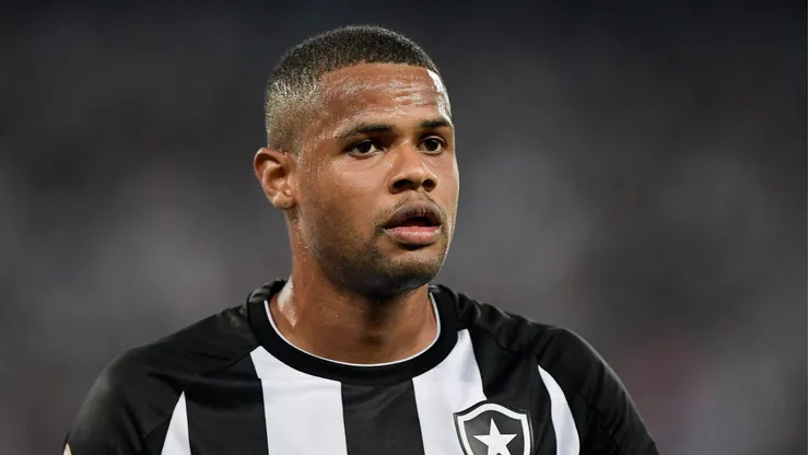 Júnior Santos está na sua segunda passagem pelo Botafogo