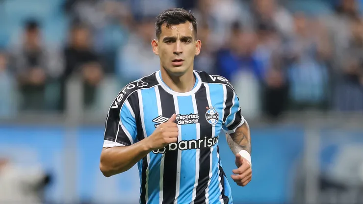 RS - PORTO ALEGRE - 12/07/2023 - COPA DO BRASIL 2023, GREMIO X BAHIA - Cristaldo jogador do Gremio durante partida contra o Bahia no estadio Arena do Gremio pelo campeonato Copa do Brasil 2023. Foto: Pedro H. Tesch/AGIF