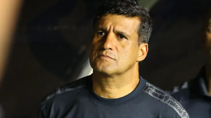 Foto: José Tramontin/athletico.com.br/Divulgação - Wesley Carvalho: técnico abriu o jogo durante coletiva