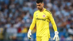 Pedro H. Tesch/AGIF - Torcida xingou o goleiro após falhas na vitória