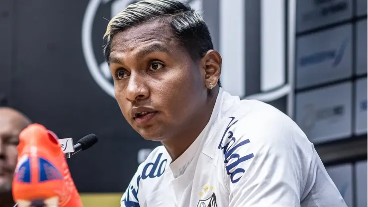 Foto: Raul Baretta/Santos FC - Morelos falou sobre o momento do Santos