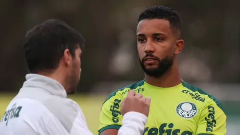 Lateral Jorge está fora dos planos de Abel no Palmeiras - Foto: Palmeiras