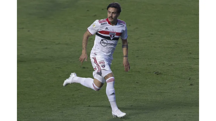 Gabriel Neves é barrado do São Paulo e motivo vem à tona - Foto: Miguel Schincariol/Getty Images