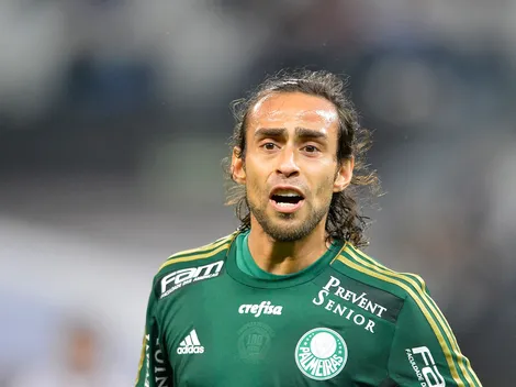 SE RENDEU! Valdívia surpreende e rasga elogios a meio-campista do Palmeiras