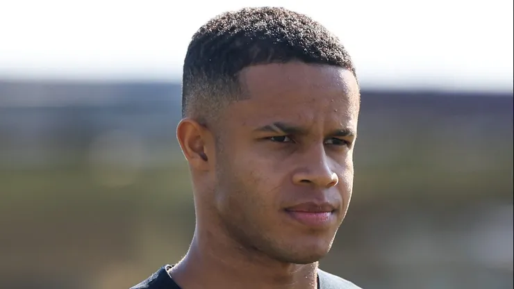 Pedro em treino do Timão