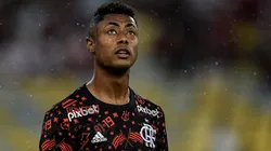 RJ - RIO DE JANEIRO - 09/04/2023 - CARIOCA 2023, FLUMINENSE X FLAMENGO -Bruno Henrique jogador do Flamengo durante aquecimento antes da partida contra o Fluminense no estadio Maracana pelo campeonato Carioca 2023. Foto: Thiago Ribeiro/AGIF