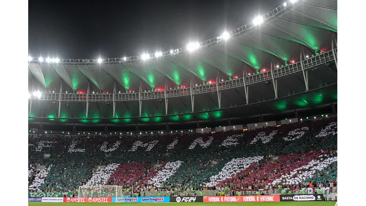 RJ - RIO DE JANEIRO - 24/08/2023 - LIBERTADORES 2023, FLUMINENSE X OLIMPIA - Torcida do Fluminense durante partida contra Olimpia no estadio Maracana pelo campeonato Libertadores 2023. Foto: Thiago Ribeiro/AGIF