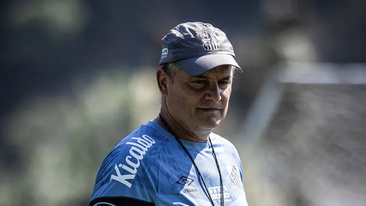 Aguirre toma decisão de última hora e pega todos de surpresa no Santos