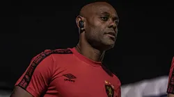 Foto: Isabela Azine/AGIF - Vagner Love jogador do Sport durante partida contra o Vila Nova-GO no estadio Onesio Brasileiro Alvarenga pelo campeonato Brasileiro A 2023.