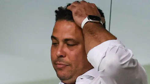 Ronaldo acompanha Cruzeiro em partida com o Grêmio no Brasileirão - Foto: Gilson Junio/AGIF -