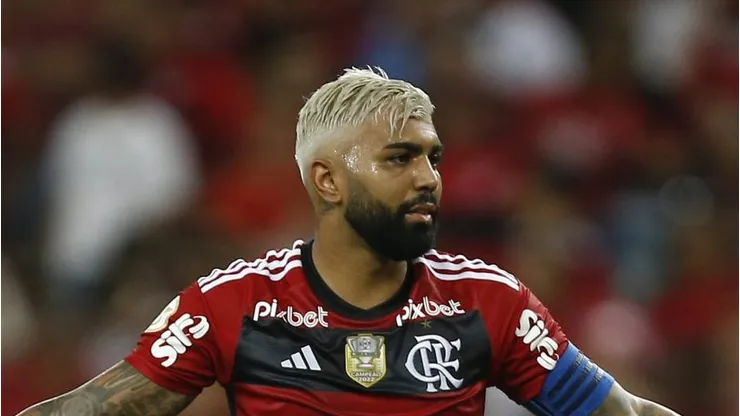 Photo by Wagner Meier/Getty Images - Gabigol é surpreendido no Rio