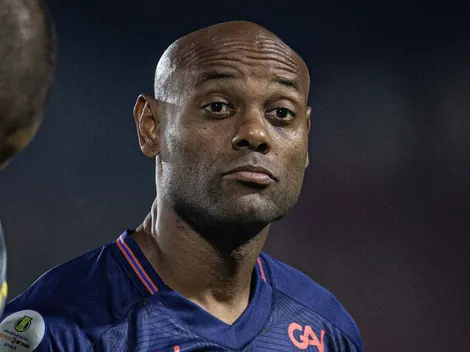 Vagner Love e outros jogadores ALFINETAM imprensa e torcedores, “podem ficar nas suas casas”