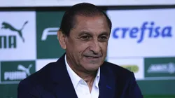 Foto: Ettore Chiereguini/AGIF - Ramon Diaz tecnico do Vasco durante partida contra o Palmeiras no estadio Arena Allianz Parque pelo campeonato Brasileiro A 2023.