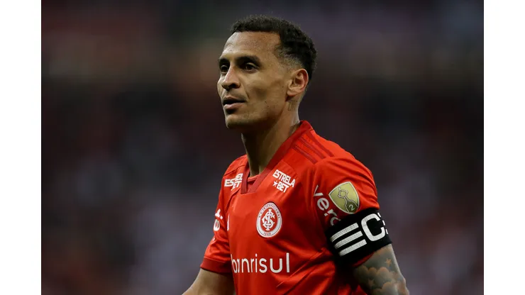 Pedro H. Tesch/Getty Images - Jogador seria o parceiro ideal para o capitão colorado