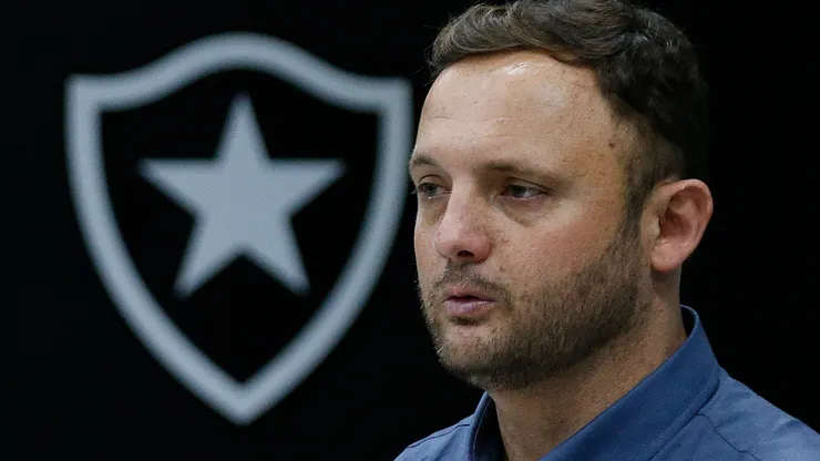 Foto: Vitor Silva/Botafogo/Divulgação - Mazzuco: dirigente do Botafogo deu dicas ao Coritiba