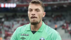 PR - CURITIBA - 27/05/2023 - BRASILEIRO A 2023, ATHLETICO-PR X GREMIO - Gabriel Grando goleiro do Gremio antes da partida contra o Athletico-PR no estadio Arena da Baixada pelo campeonato BRASILEIRO A 2023. Foto: Robson Mafra/AGIF