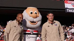 SP - SAO PAULO - 06/08/2023 - BRASILEIRO A 2023, SAO PAULO X ATLETICO-MG - Lucas Moura e James Rodriguez jogadores do Sao Paulo durante sua apresentacao antes de partida contra o Atletico-MG no estadio Morumbi pelo campeonato Brasileiro A 2023. Foto: Ettore Chiereguini/AGIF