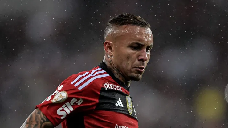 Cebolinha em ação contra o Internacional