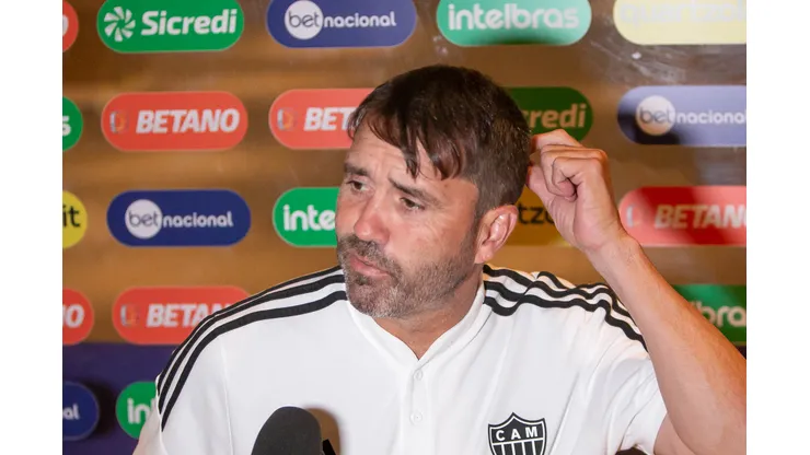 Foto: Fernando Moreno/AGIF- Eduardo Coudet treinou o Galo em 2023