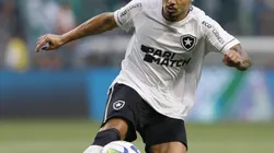 Ricardo Moreira/Getty Images - Lateral lidera lista indesejada no Glorioso