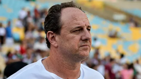Foto: Thiago Ribeiro/AGIF - Rogério Ceni tomou decisão surpreendente