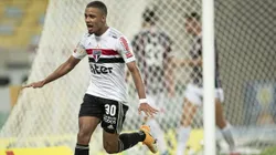 RJ - Rio de Janeiro - 26/12/2020 - BRASILEIRO A 2020, FLUMINENSE X SAO PAULO - Brenner jogador do Sao Paulo comemora seu gol durante partida contra o Fluminense no estadio Maracana pelo campeonato Brasileiro A 2020. Foto: Jorge Rodrigues/AGIF