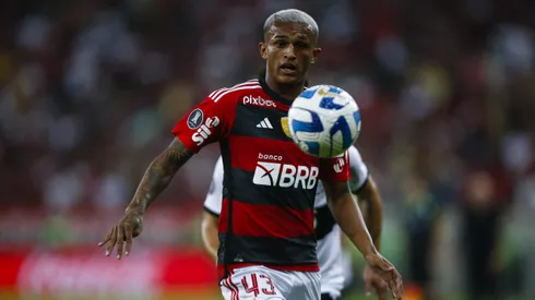 URGENTE! Wesley pode ir EMBORA do Flamengo depois da final - Foto: Wagner Meier/Getty Images