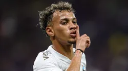 MG - BELO HORIZONTE - 31/05/2023 - COPA DO BRASIL 2023, CRUZEIRO X GREMIO - Bitello jogador do Gremio durante partida contra o Cruzeiro no estadio Mineirao pelo campeonato Copa do Brasil 2023. Foto: Gilson Junio/AGIF